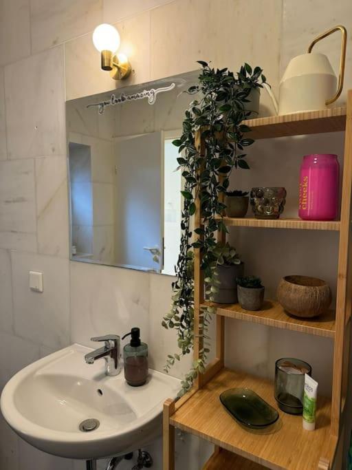 2 Raum City-Apartment 5Min Zum Hbf Grupello-2 Düsseldorf Extérieur photo